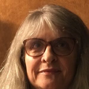 Meet your Posher, Mollie